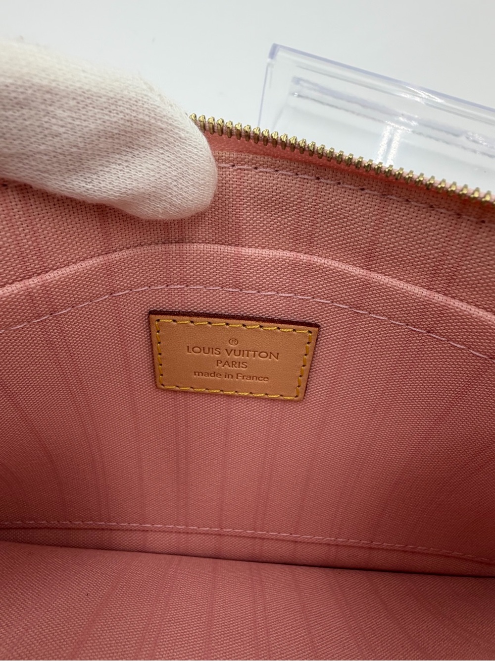 Louis Vuitton Damier Azur Neverfull Pouch - Picture 7 of 15